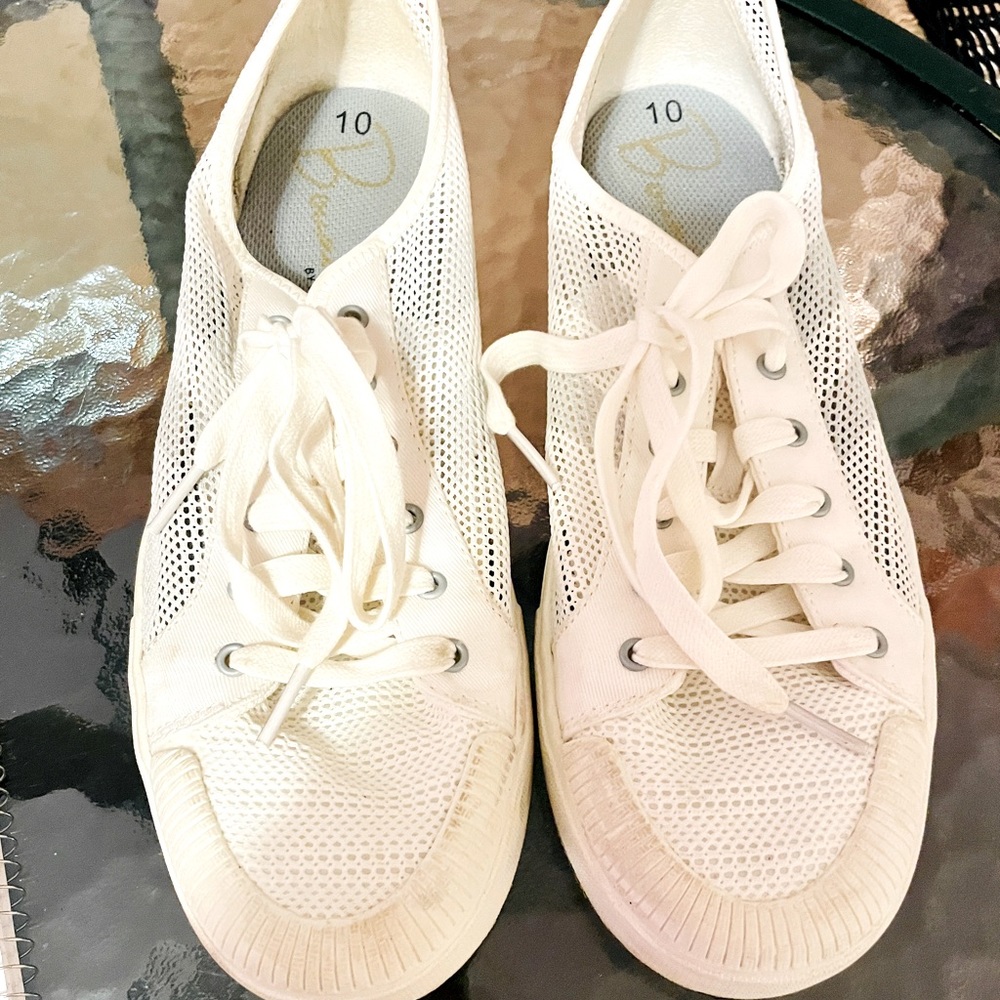 Dr. Scholl’s Boundless Tennis Shoes 10
